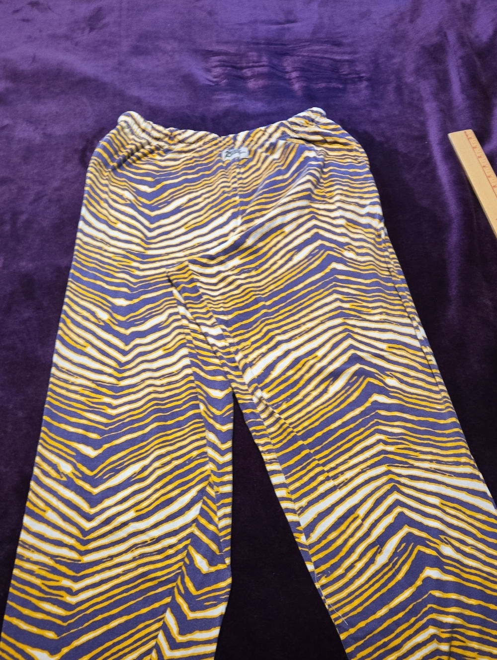 Zubaz Yellow and Purple Zebra Stripe Lounge Pants Mens L FUC